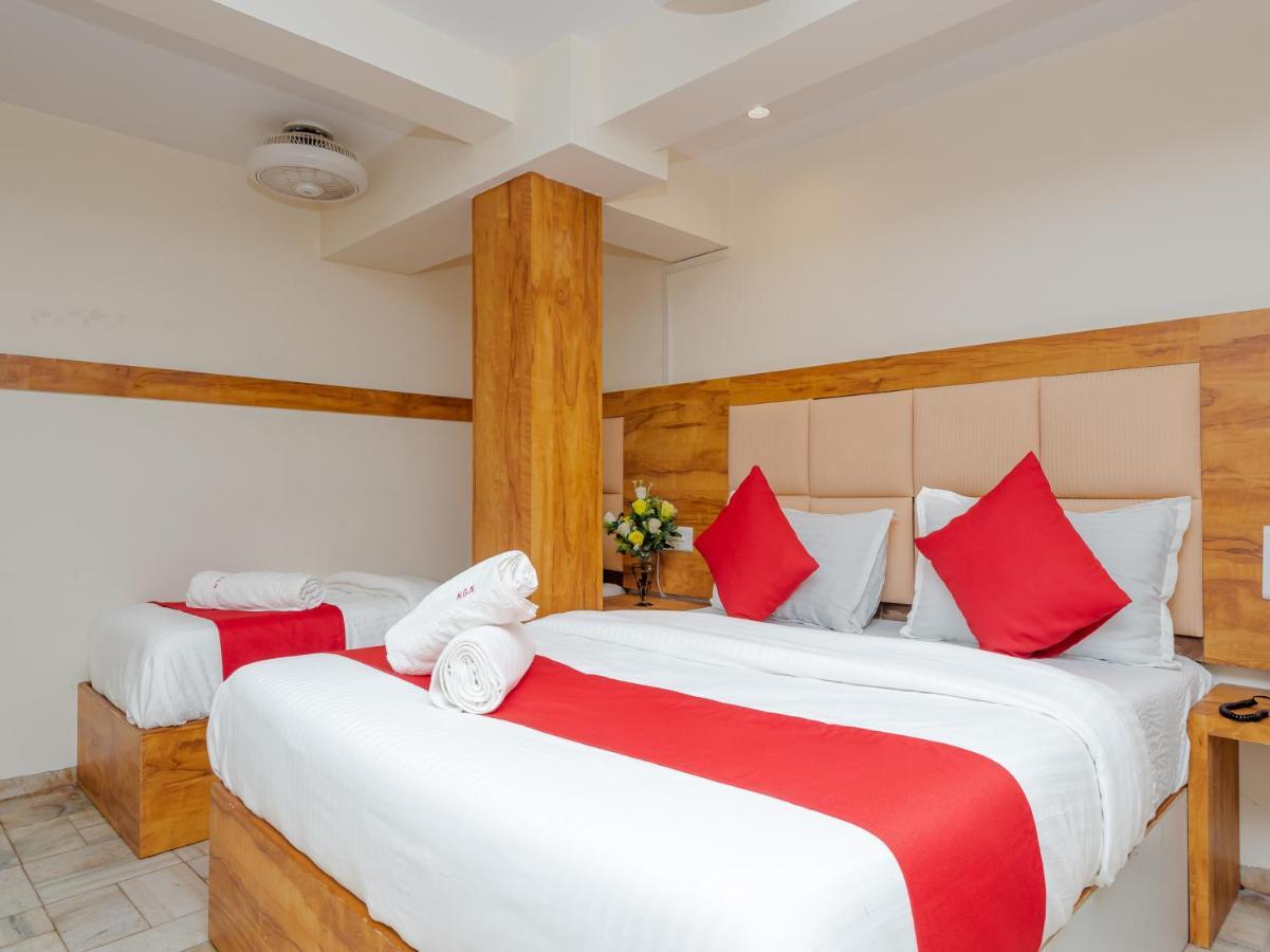 Hotel Kgn Near Cst Railway Station Mumbai And Haj House Mumbai Near Crawford Market Bombay Esterno foto