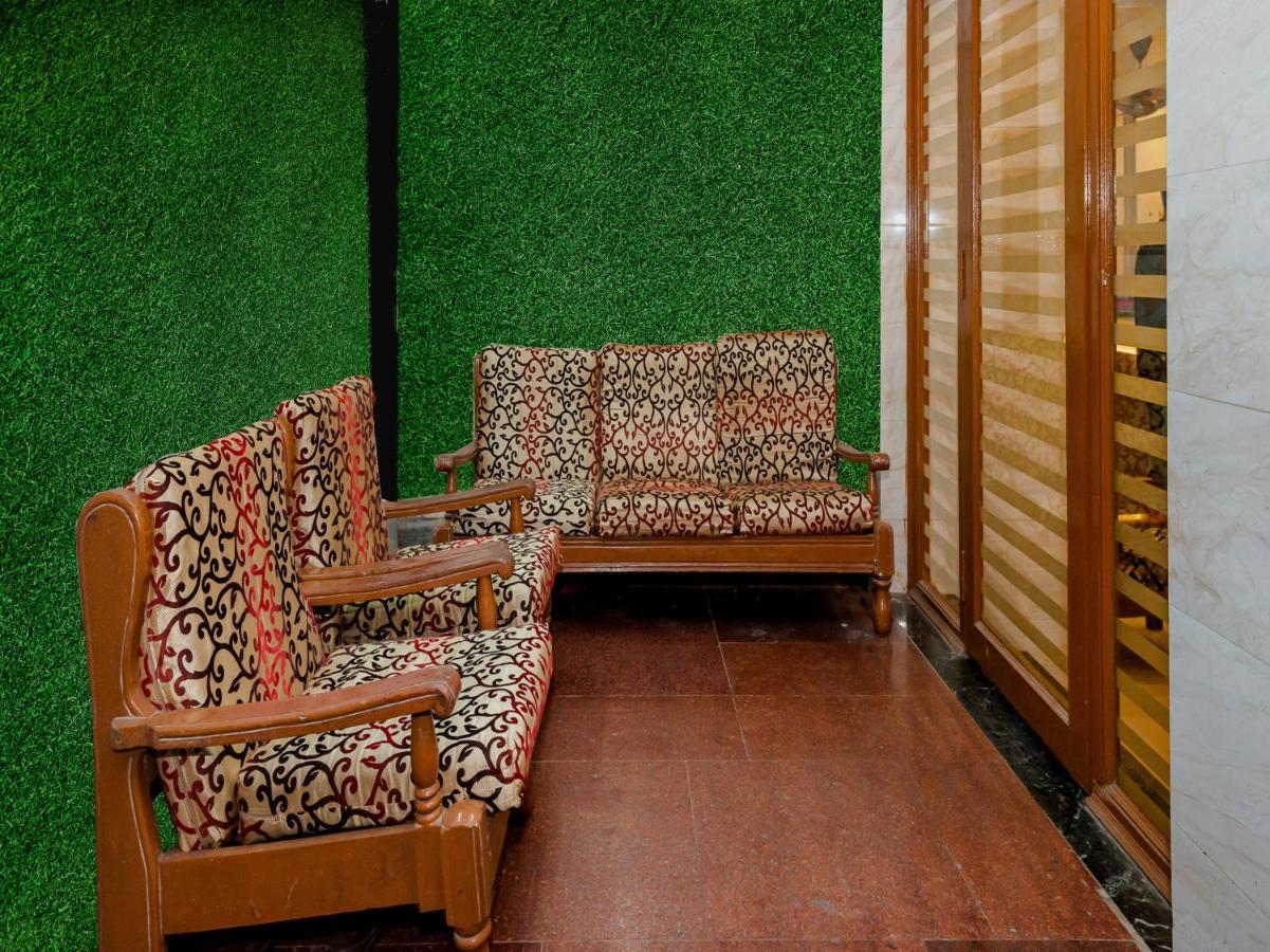 Hotel Kgn Near Cst Railway Station Mumbai And Haj House Mumbai Near Crawford Market Bombay Esterno foto