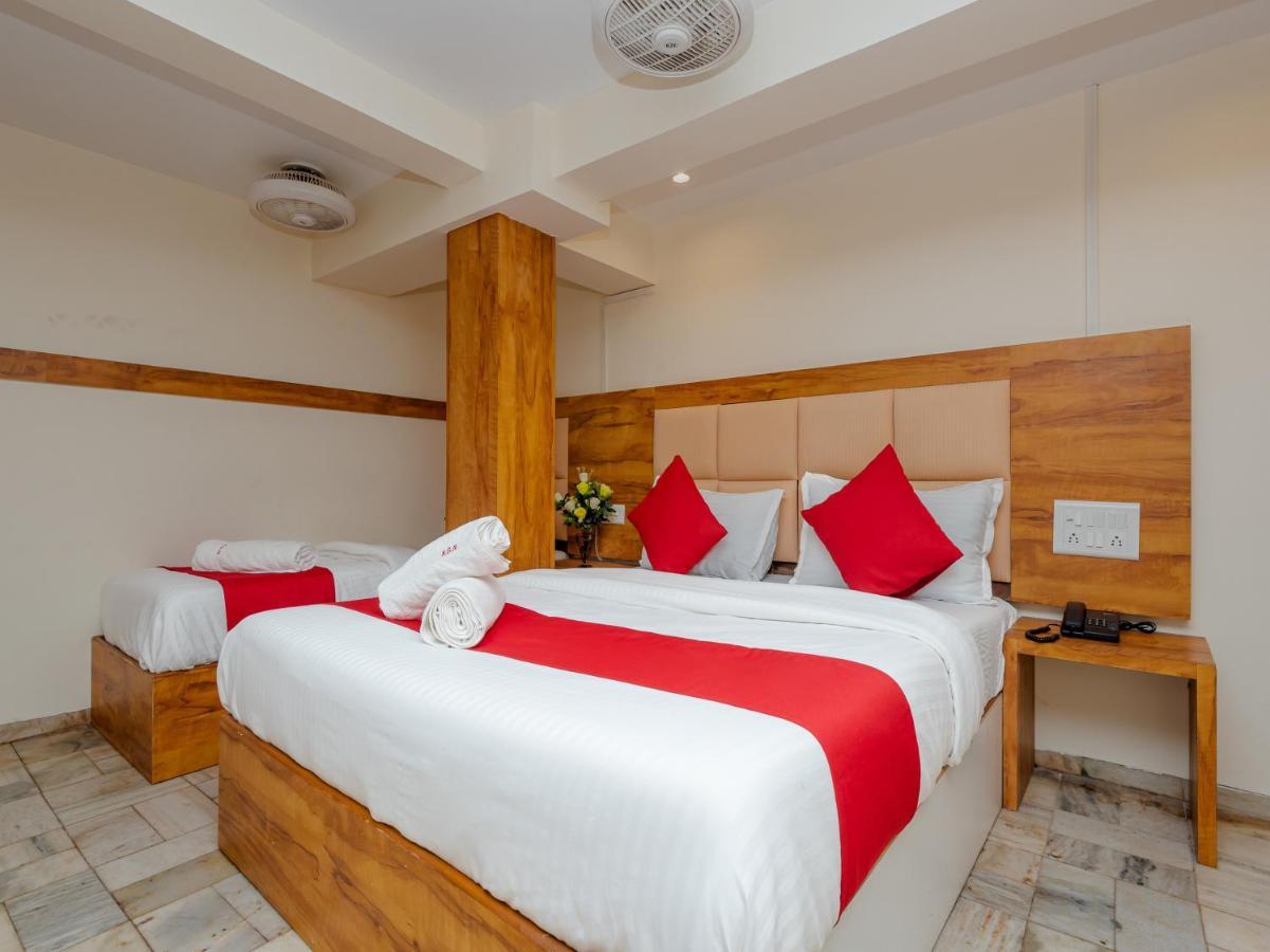 Hotel Kgn Near Cst Railway Station Mumbai And Haj House Mumbai Near Crawford Market Bombay Esterno foto