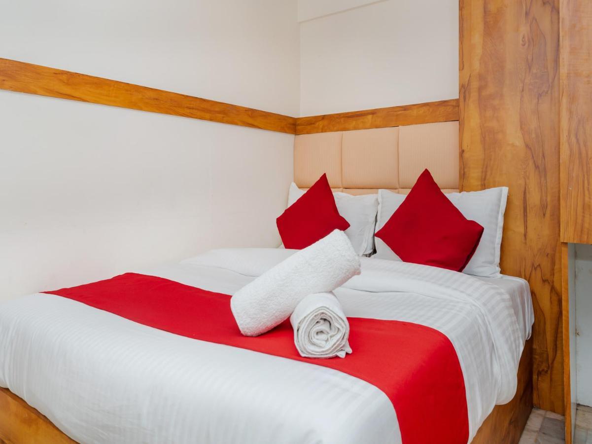Hotel Kgn Near Cst Railway Station Mumbai And Haj House Mumbai Near Crawford Market Bombay Esterno foto